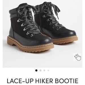 Brand new torrid black boots 🥾